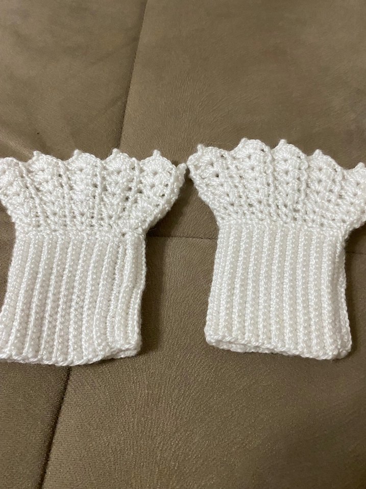 Dantel Detaylı Beyaz Örgü Kadın Eldiveni - Görsel 2