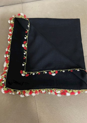 Dantel Detaylı Siyah Kadın Başörtüsü - Görsel 2