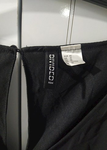 Siyah V Yaka Midi Kolsuz Elbise - Görsel 6