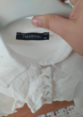 Düğmeli Beyaz Keten Kısa Kollu Gömlek - Görsel 6