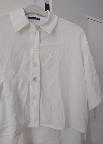 Düğmeli Beyaz Keten Kısa Kollu Gömlek - Görsel 2