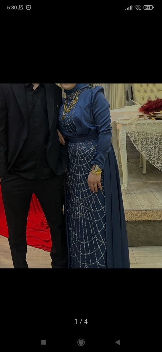 Uzun Kollu İşlemeli Mavi Kadın Abiye Elbise - Görsel 2