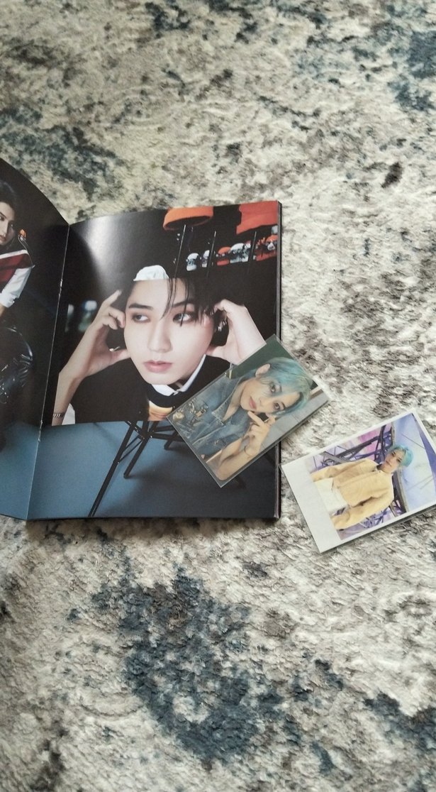 skz Albüm - Görsel 2