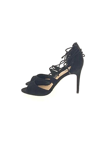 Aldo Sandalet %70 İndirimli.