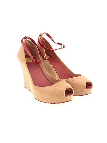 Melissa Melissa Dolgu Topuk %70 İndirimli.