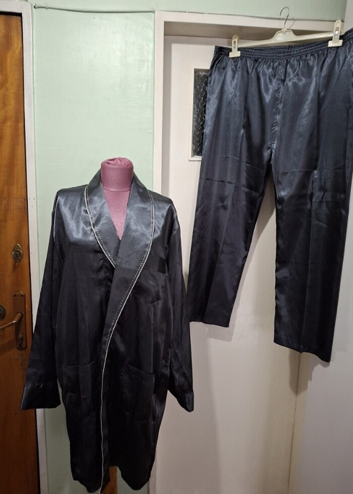 46-48 beden erkek sabahlık ve pijaması ile birlikte kemerini bul - Görsel 5