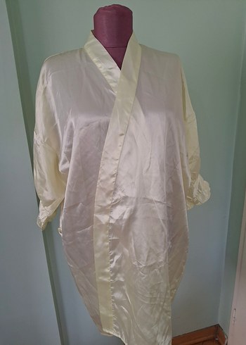 SARI RENK SATEN SABAHLIK KEMERİ YOK - Görsel 7