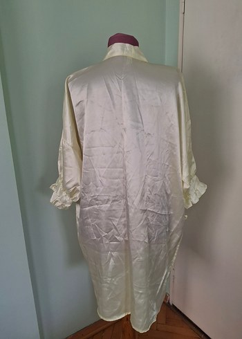 SARI RENK SATEN SABAHLIK KEMERİ YOK - Görsel 8