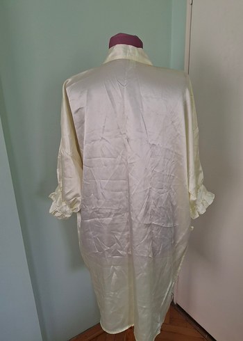 SARI RENK SATEN SABAHLIK KEMERİ YOK - Görsel 4