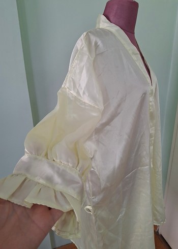 SARI RENK SATEN SABAHLIK KEMERİ YOK - Görsel 6