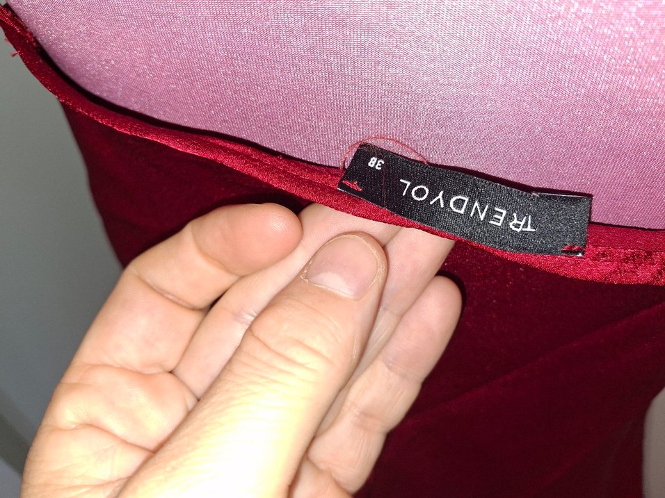 Bordo Saten Drapeli İnce Askılı Bluz - Görsel 3