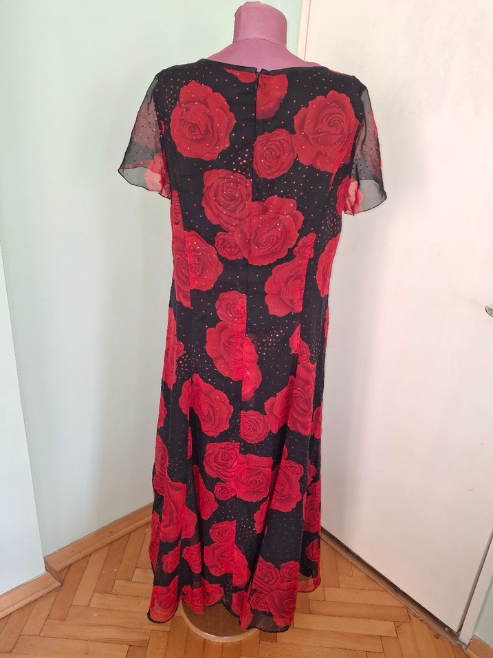 Kırmızı Baskılı Uzun Bohem Elbise - Görsel 3