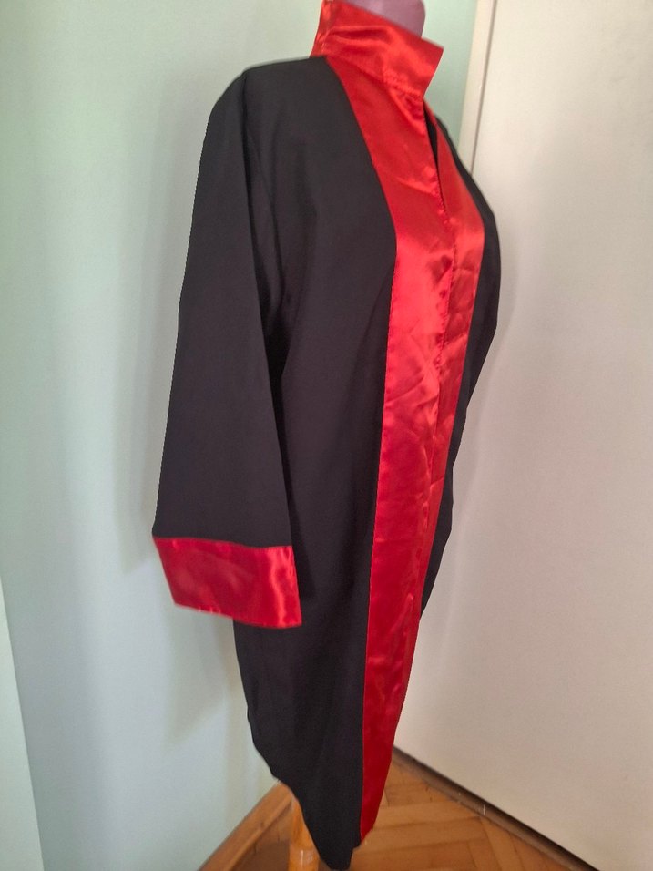 Uzun Siyah-Kırmızı Saten CÜBBE M BEDENDİR - Görsel 5