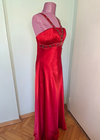 Uzun Parlak Kırmızı Straplez Abiye Elbise - Görsel 7