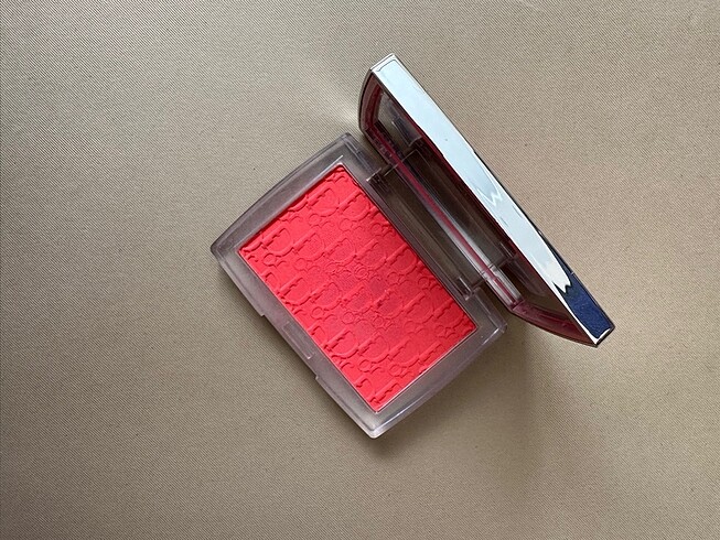 Dior Rosy Glow allık 015 Cherry