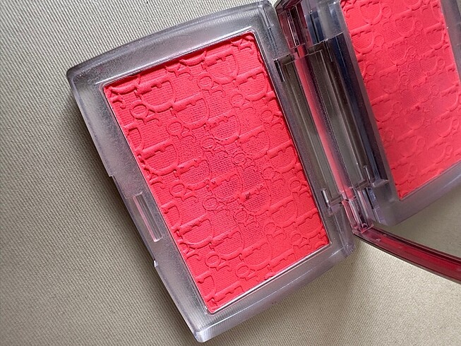 Dior Dior Rosy Glow allık 015 Cherry