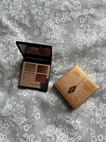 Charlotte Tilbury Luxury Palette