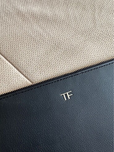  Beden TOM FORD CLUTCH BAG