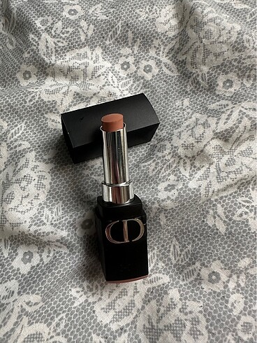  Beden Dior Rouge Dior Forever Matte Lipstick -210