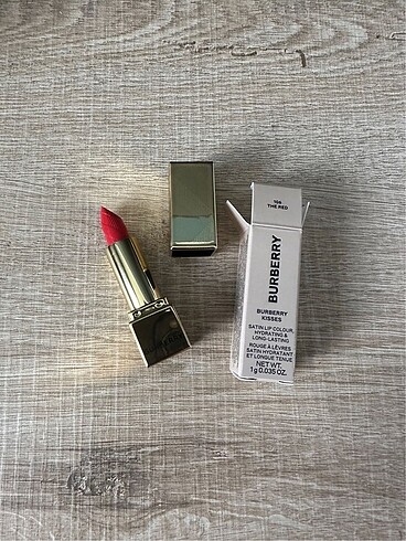 Burberry Ruj 106 The Red deluxe