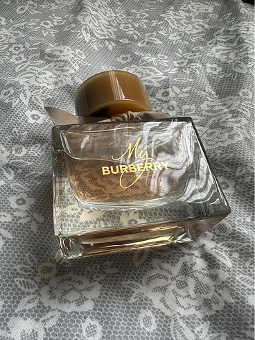  Beden BURBERRY My Burberry - Eau de Parfum 90ml