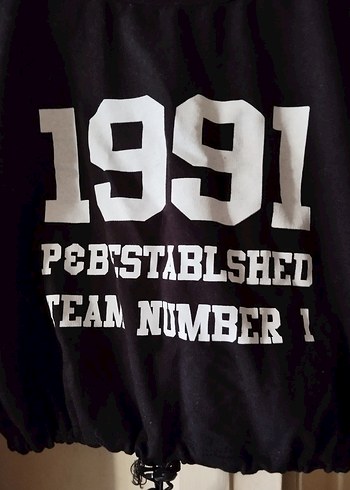 Trendyol & Milla Siyah Baskılı Belden Bağlamalı Sweatshirt