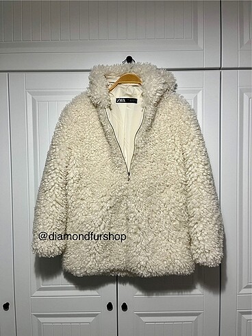 Zara S Beden Krem Kapşonlu Peluş