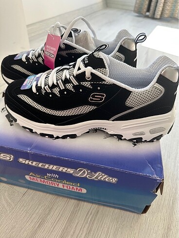 38,5 Beden Skechers kadın spor ayakkabı