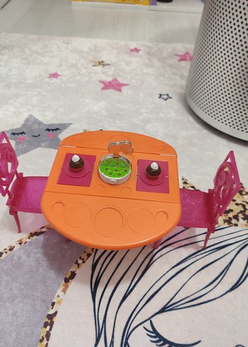 Renkli Pembe Barbie Oyun Masası ve Sandalyeleri - Görsel 3