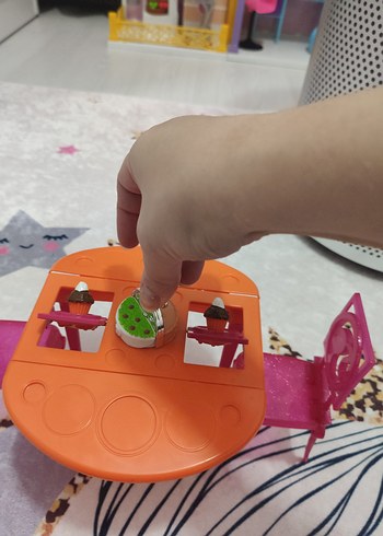 Renkli Pembe Barbie Oyun Masası ve Sandalyeleri - Görsel 4