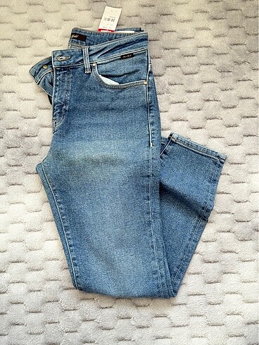Mavi gold jean