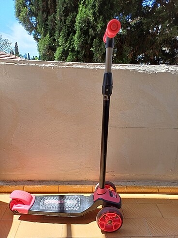  Beden Çocuk scooter