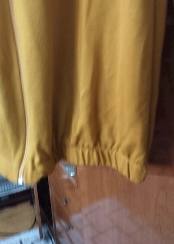 Sarı Fermuarlı Kadın Sweatshirt - Görsel 3