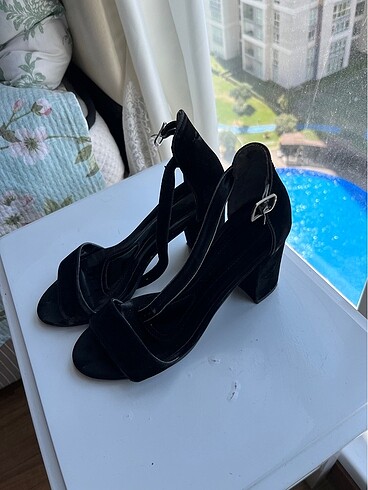 Diğer Kısa topuklu sandalet