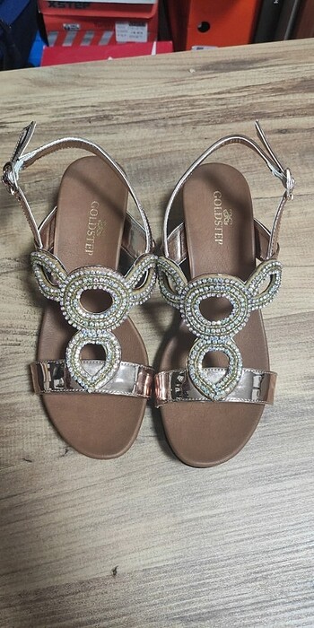 Goldstep 