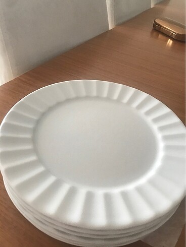 Kütahya porselen tabak takımı