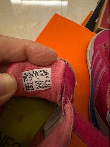 21 Beden Adidas bebek spor ayakkabısı