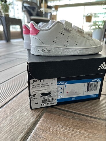 Adidas kız çocuk ayakkabı