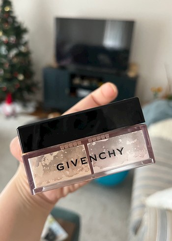 Givenchy Pudra - Görsel 4