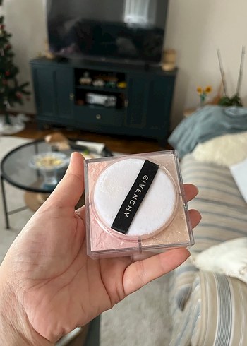 Givenchy Pudra - Görsel 5