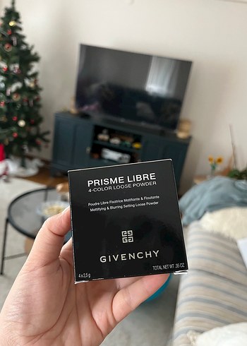 Givenchy Pudra - Görsel 8