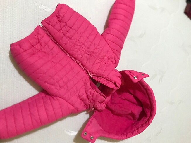 Pembe bebek mont