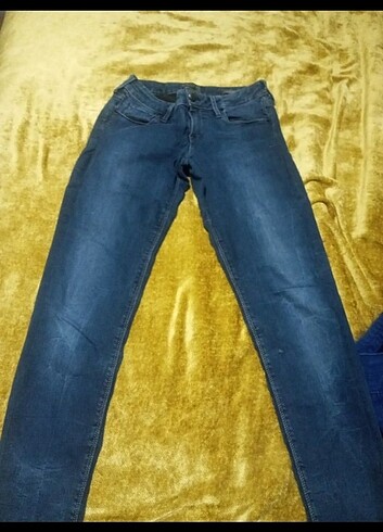 Guess Guess s beden