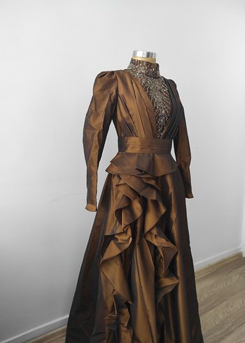 Vintage Uzun Kahverengi Drapeli Kadın Abiye Elbise - Görsel 4