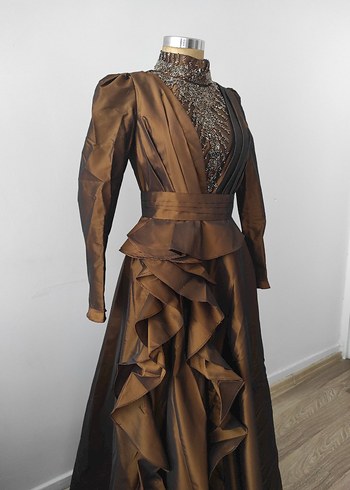 Vintage Uzun Kahverengi Drapeli Kadın Abiye Elbise - Görsel 3