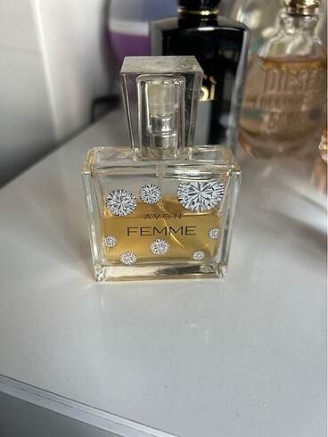 Avon femme