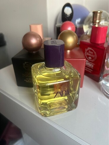 Zara violet blossom