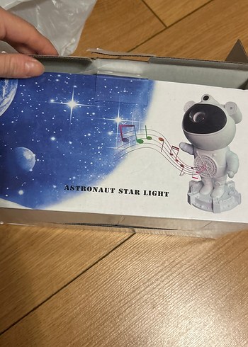  Beden Renk Beyaz Gri Astronot Figürü
