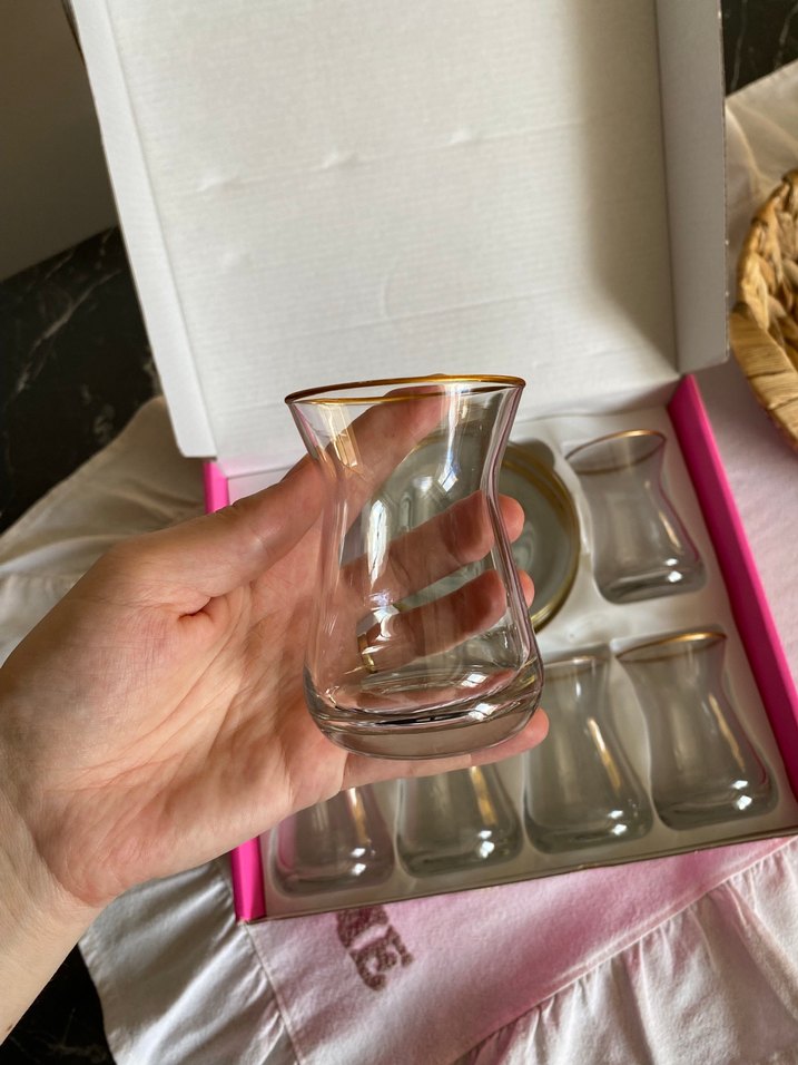 Altın Kenarlı İnce Cam Çay Seti - Görsel 4