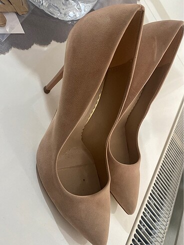 Diğer Krem stiletto